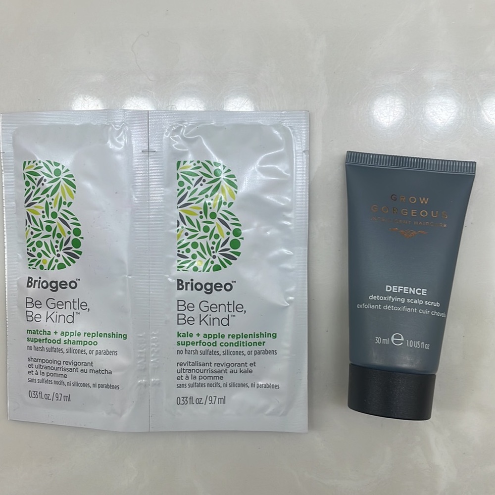 Smashbox, Lancôme, Briogeo, the Balm, Pixi, Grow Gorgeous Beauty Lot - Picture 4 of 8